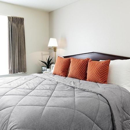 Intown Suites Extended Stay Greensboro Nc - Lanada المظهر الخارجي الصورة