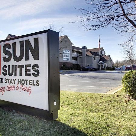 Intown Suites Extended Stay Greensboro Nc - Lanada المظهر الخارجي الصورة