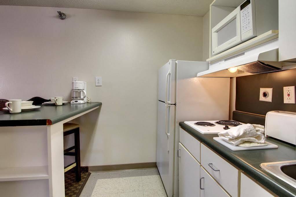 Intown Suites Extended Stay Greensboro Nc - Lanada المظهر الخارجي الصورة