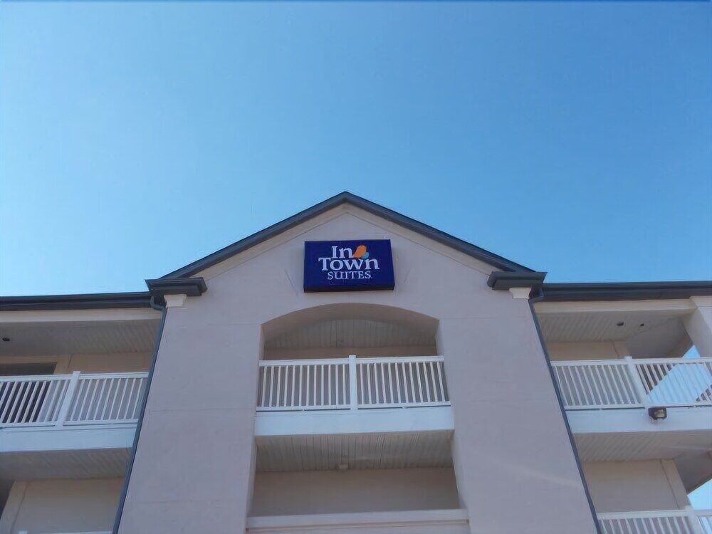 Intown Suites Extended Stay Greensboro Nc - Lanada المظهر الخارجي الصورة